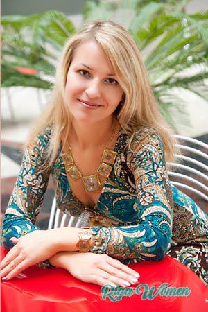 113784 - Elena Age: 40 - Ukraine