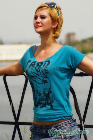 122968 - Tatyana Age: 27 - Ukraine