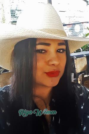 172820 - Sandra Age: 33 - Colombia