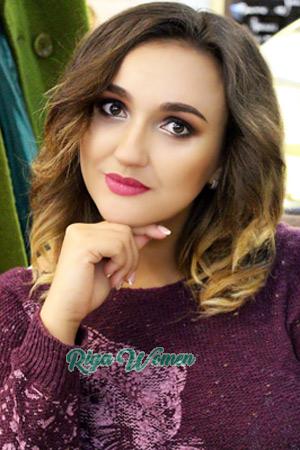 176475 - Darya Age: 30 - Ukraine