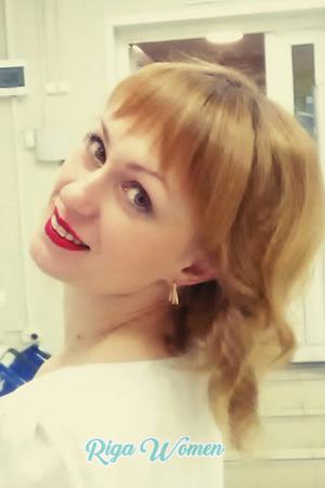 185854 - Julia Age: 39 - Russia