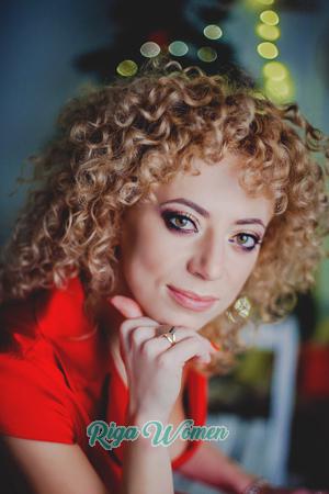 186886 - Tatyana Age: 42 - Ukraine