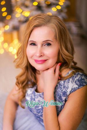 194789 - Lyudmila Age: 63 - Ukraine