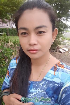 195647 - Nutnicha (Wan) Age: 38 - Thailand