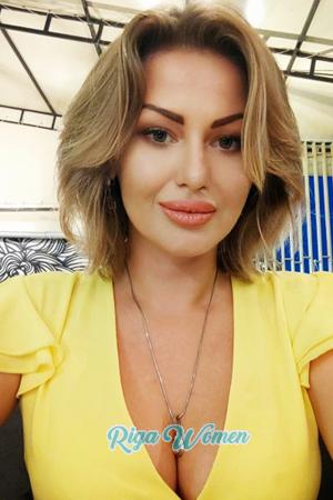201414 - Alexandra Age: 38 - Ukraine