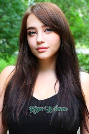 202453 - Dariya Age: 18 - Ukraine