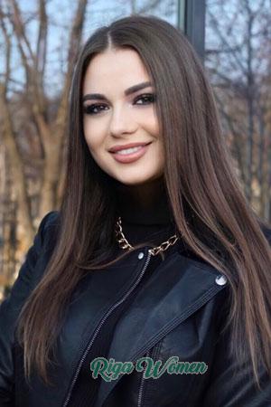 204289 - Evgeniya Age: 20 - Ukraine