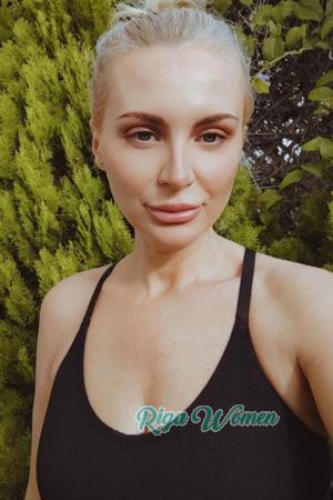 222988 - Olena Age: 45 - Ukraine