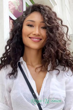 225333 - Alua Age: 32 - Kazakhstan