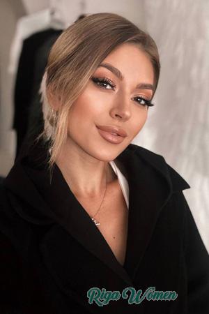 225334 - Yuliia Age: 30 - Ukraine