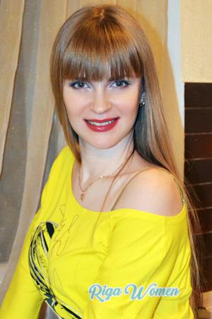 225348 - Olena Age: 39 - Ukraine