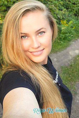 225501 - Kateryna Age: 36 - Ukraine