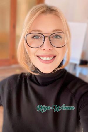 225572 - Olena Age: 28 - Ukraine