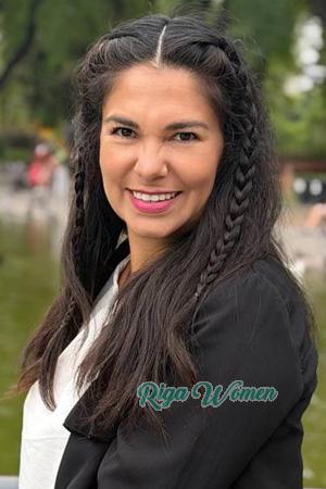 226172 - Gabriela Age: 50 - Argentina