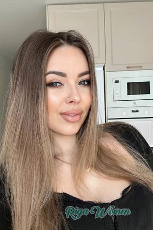 226770 - Khrystyna Age: 33 - Ukraine