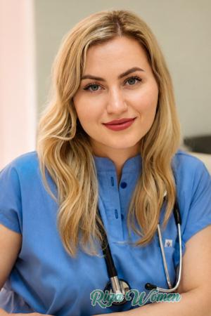 227493 - Evgeniia Age: 34 - Ukraine