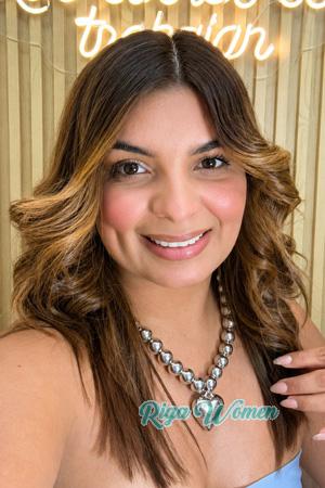 227527 - Paola Age: 31 - Colombia
