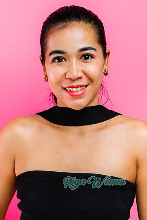 227625 - Chunrudee Age: 38 - Thailand