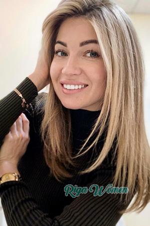 227656 - Oksana Age: 36 - Ukraine