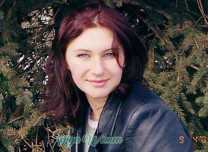 50061 - Lana Age: 33 - Russia