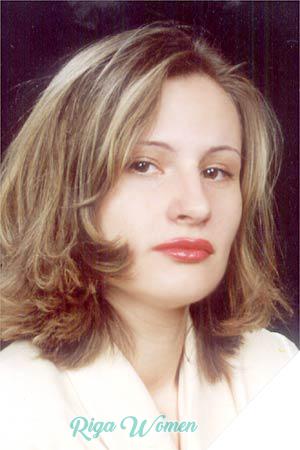 50700 - Victoria Age: 35 - Russia