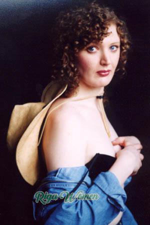 51153 - Elena Age: 39 - Russia