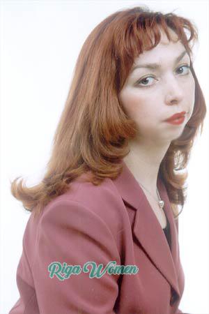 51274 - Dinara Age: 35 - Russia
