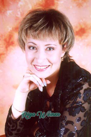 51600 - Natalia Age: 40 - Russia