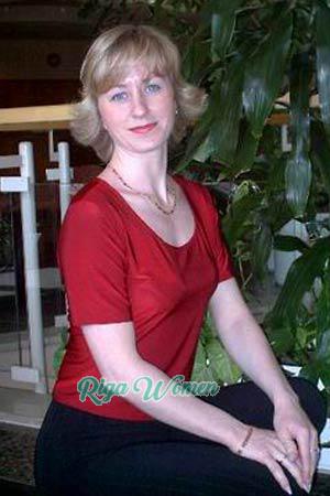 51955 - Svetlana Age: 41 - Russia