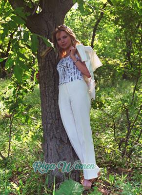 52726 - Natalia Age: 35 - Russia