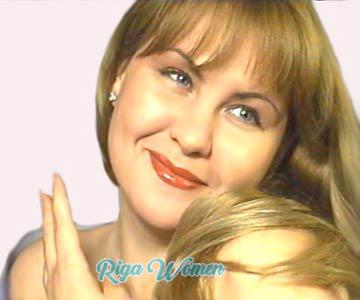52736 - Natasha Age: 41 - Russia