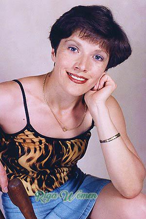 52796 - Natalia Age: 42 - Russia