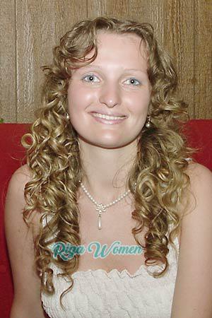 54289 - Marina Age: 30 - Russia