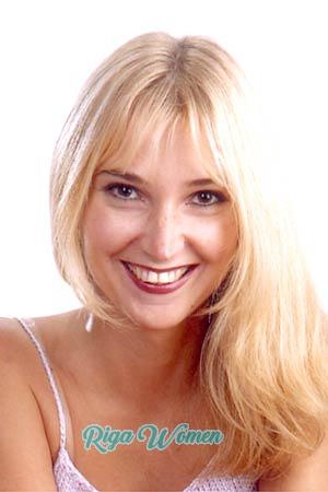 55715 - Olga Age: 32 - Ukraine