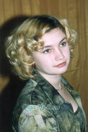 56130 - Olga Age: 32 - Russia