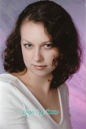 56216 - Inna Age: 33 - Russia