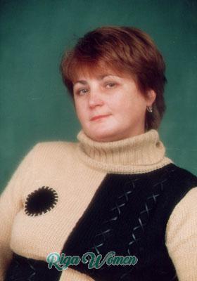 56287 - Larisa Age: 27 - Russia