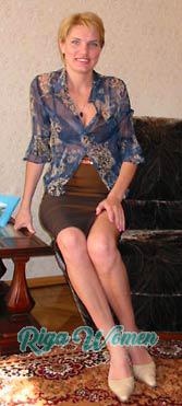 56534 - Elena Age: 46 - Russia