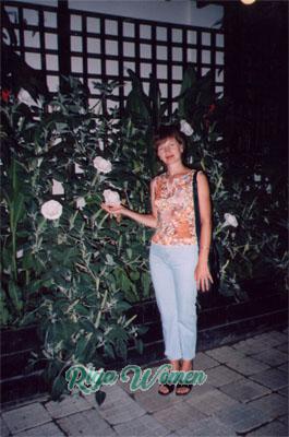 56558 - Larisa Age: 42 - Russia