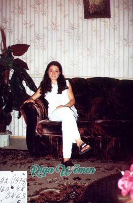 56671 - Karina Age: 33 - Russia