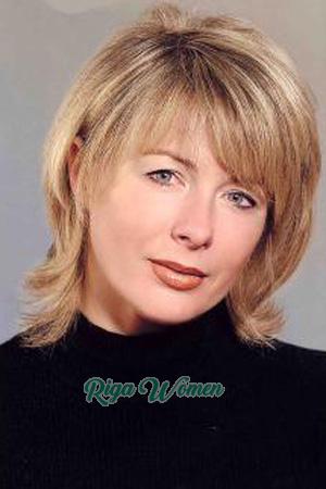 57262 - Larissa Age: 44 - Russia