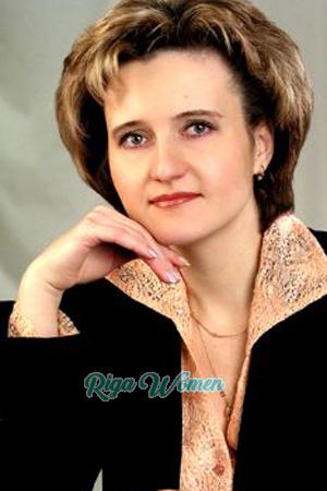 57269 - Lilia Age: 35 - Russia