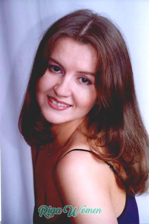 57291 - Elena Age: 40 - Russia