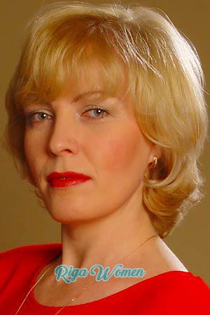 58124 - Lidia Age: 42 - Russia