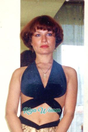 58252 - Julia Age: 39 - Russia
