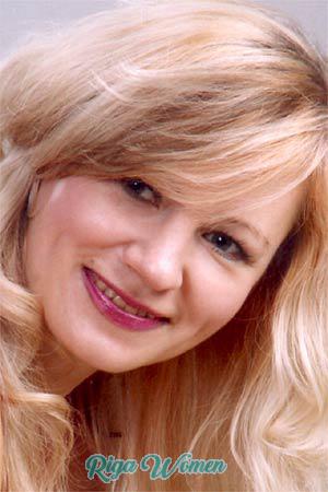 58386 - Angela Age: 40 - Ukraine