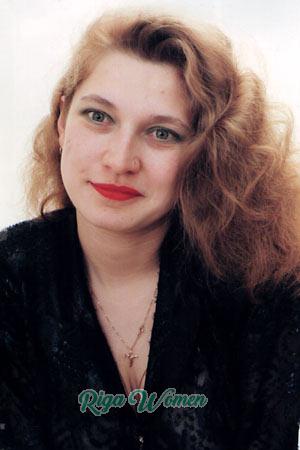 58566 - Svetlana Age: 42 - Russia