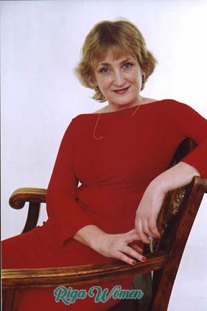 58690 - Khadiya Age: 58 - Russia