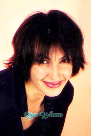 58739 - Elena Age: 43 - Russia