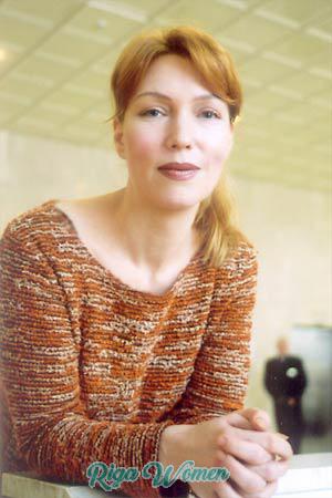 58850 - Lubov Age: 41 - Russia